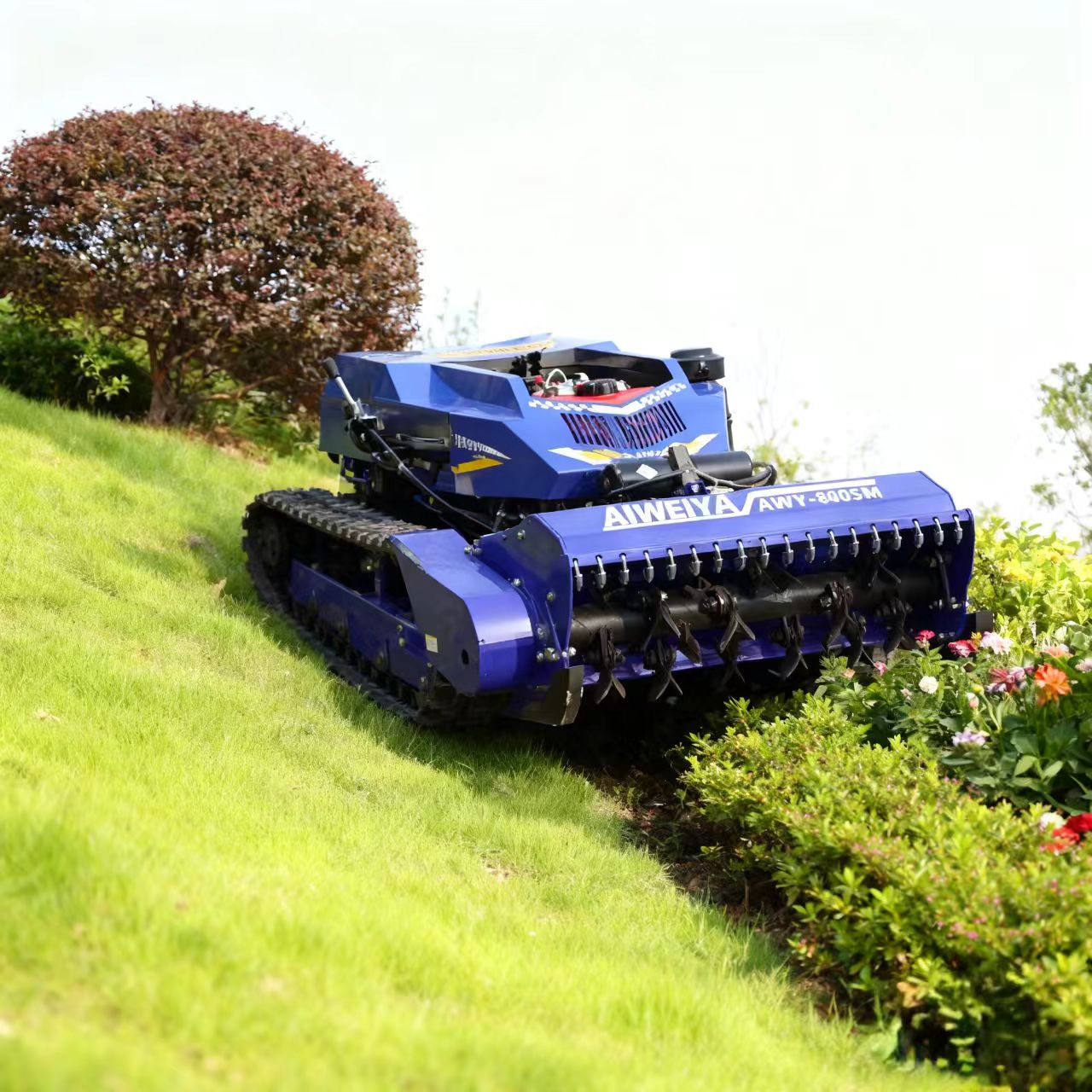 カスタマイズ可能なガソリン式芝刈り機、全地形対応クローラーシ - Robot Chassis のレビューと価格