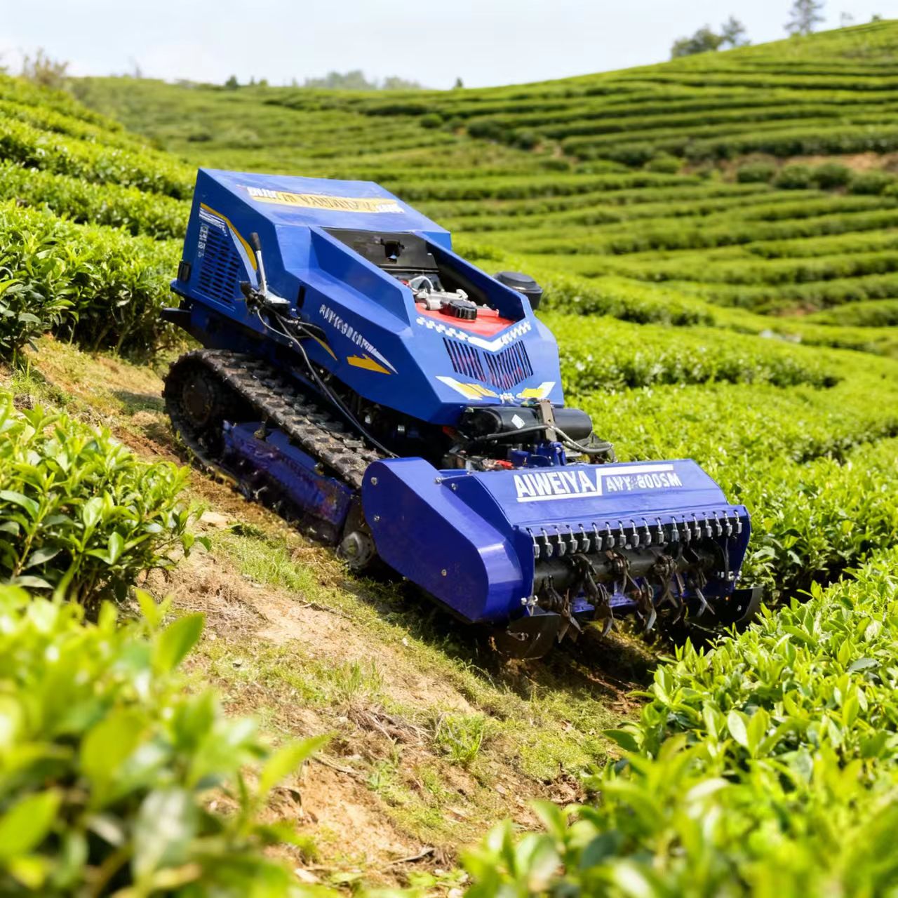 カスタマイズ可能なガソリン式芝刈り機、全地形対応クローラーシ - Robot Chassis のレビューと価格