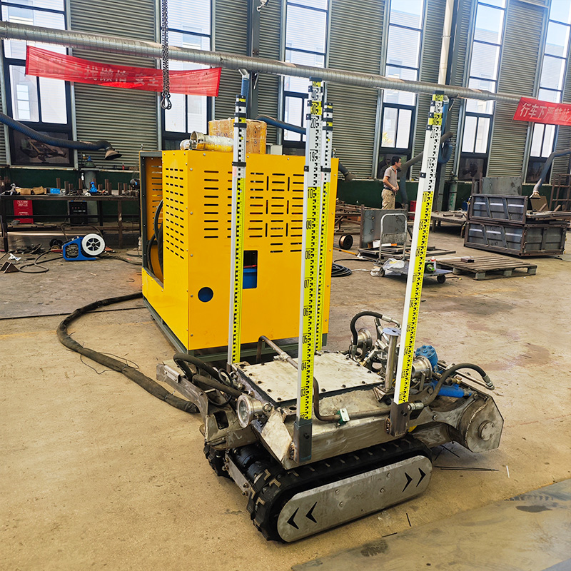 産業用遠隔操作潜水式汚泥清掃ロボット（市町村および河川浚渫用 - Robot Track のレビューと価格